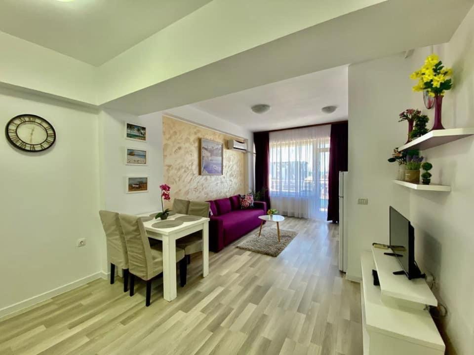 Maria Summer Apartaments Mamaia Eksteriør bilde